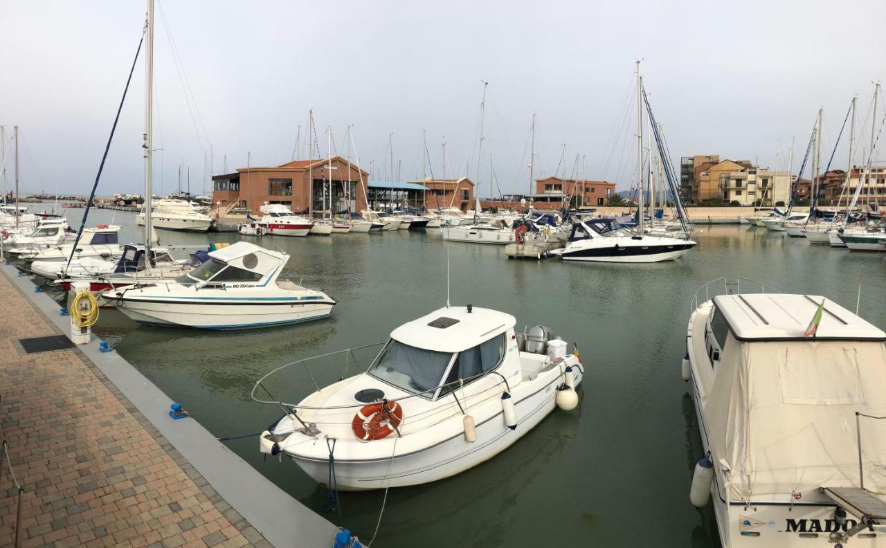 Yacht Suite Marina Di Grosseto Eksteriør billede